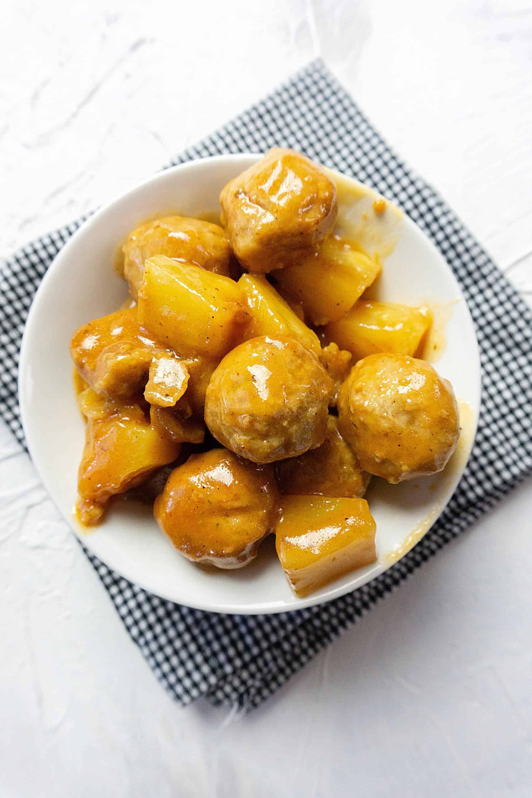 Instant Pot Frozen Meatballs and Sauce – Barbecue Pineapple Meatballs