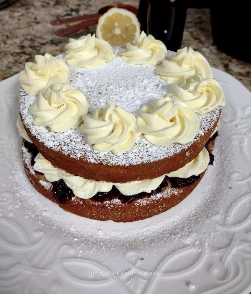 victoria sponge cake