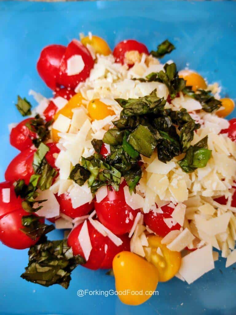 Tomato,Basil,Garlic,Parmesan,Bruschetta