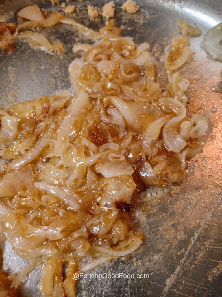 Balsamic Onion Jam,balsamic onion jam recipe,balsamic onion jam burger,balsamic onion jam uses,balsamic sweet onion jam uses