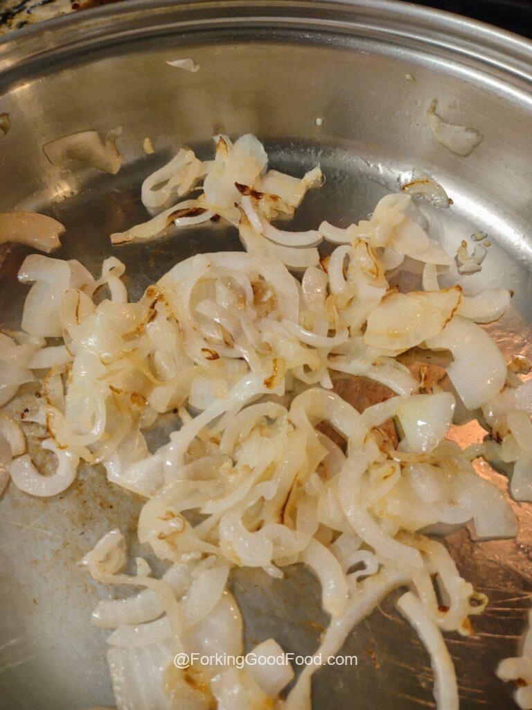 Balsamic Onion Jam,balsamic onion jam recipe,balsamic onion jam burger,balsamic onion jam uses,balsamic sweet onion jam uses