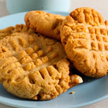3 ingredient almond flour peanut butter cookies
