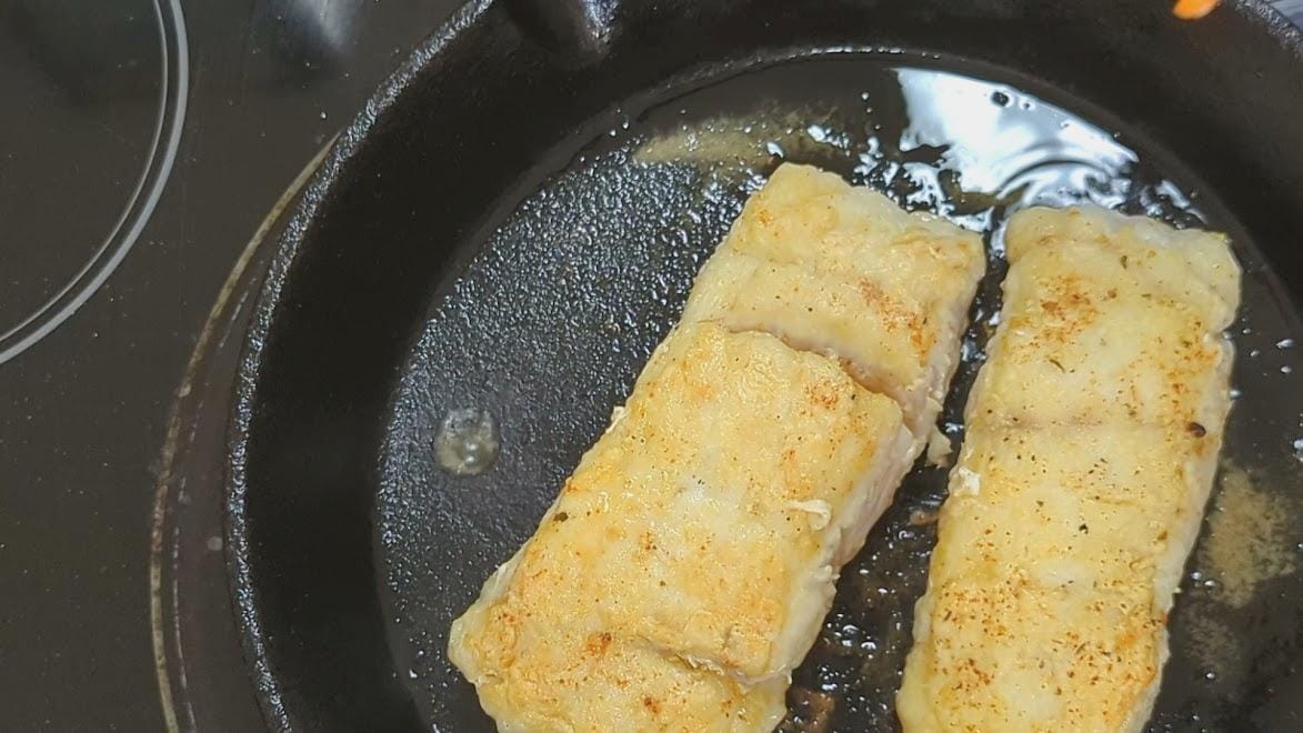cooking grouper in cast iron